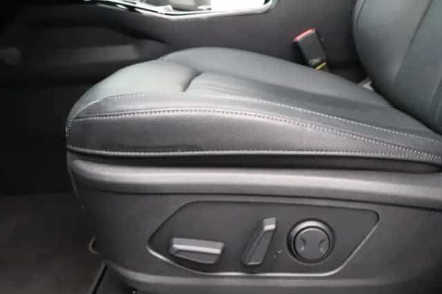 Kia Sorento (2023) thumbnail 27