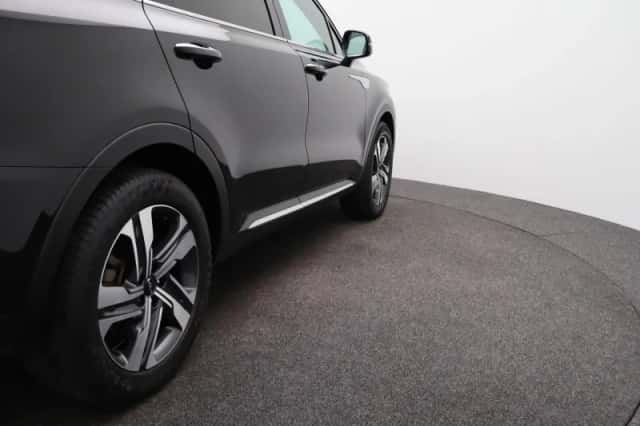 Kia Sorento (2023) thumbnail 44