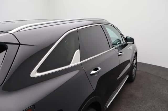 Kia Sorento (2023) thumbnail 45