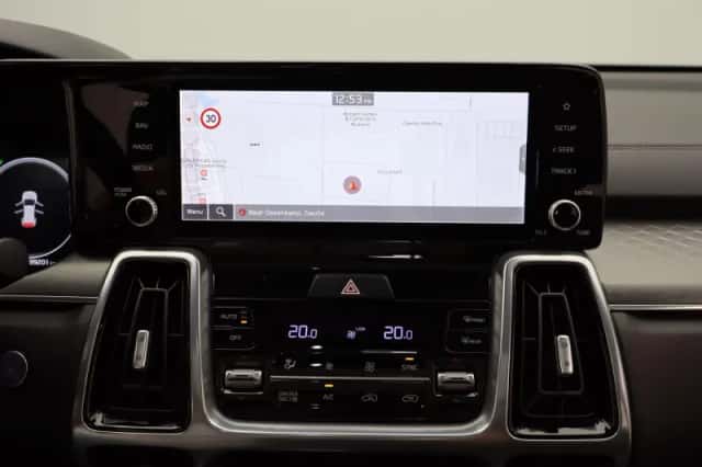 Kia Sorento (2023) thumbnail 9