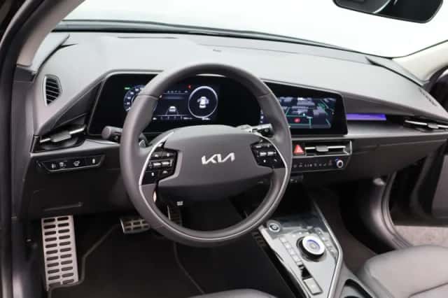 Kia Niro EV (2025) thumbnail 5