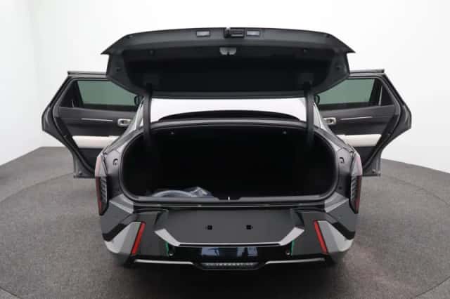 Kia EV4 (2026) thumbnail 14