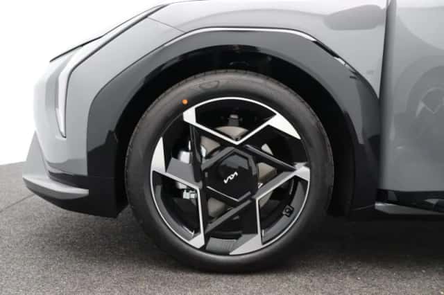 Kia EV4 (2026) thumbnail 16