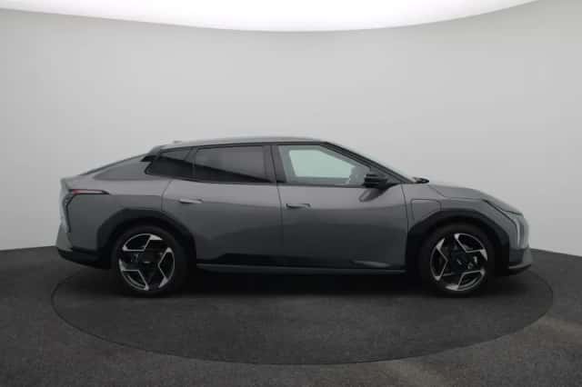 Kia EV4 (2026) thumbnail 7