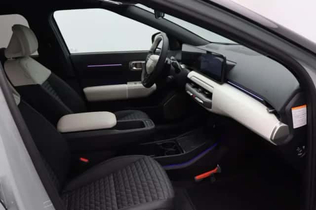 Kia EV4 (2025) thumbnail 8