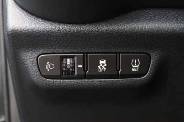 Kia Picanto (2019) thumbnail 13