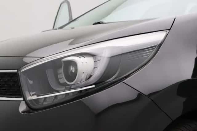 Kia Picanto (2019) thumbnail 21