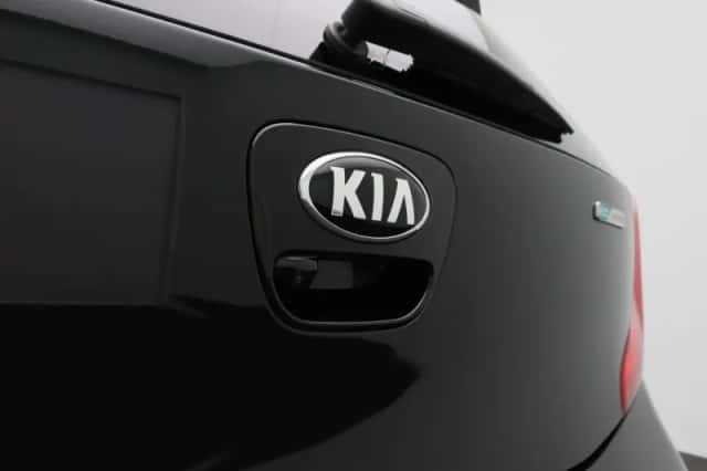 Kia Picanto (2019) thumbnail 25