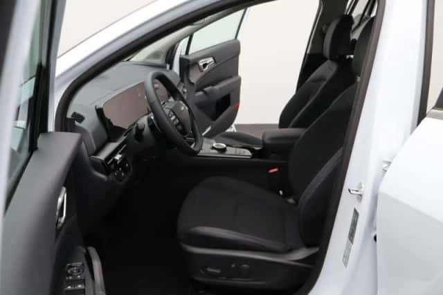 Kia Sportage (2026) thumbnail 5