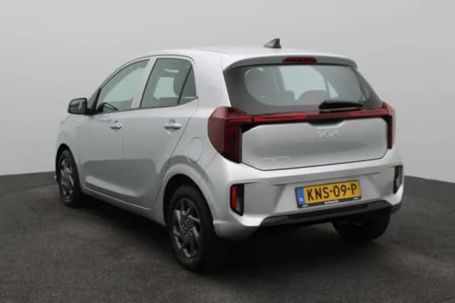 Kia Picanto (2025) thumbnail 4