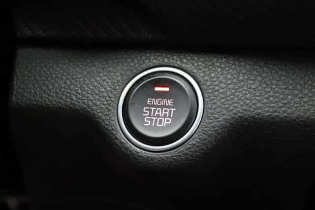 Kia Stonic (2024) thumbnail 11