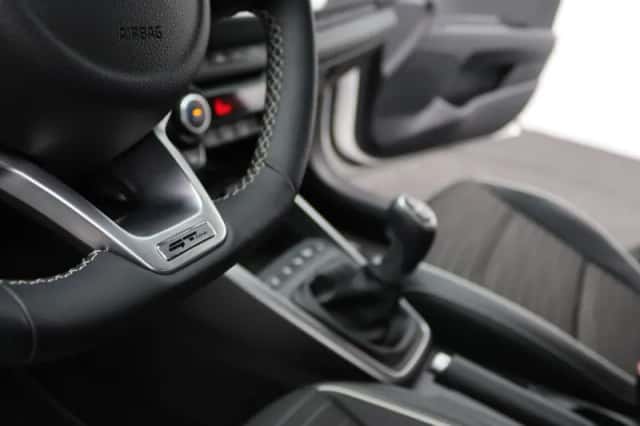 Kia Stonic (2024) thumbnail 23