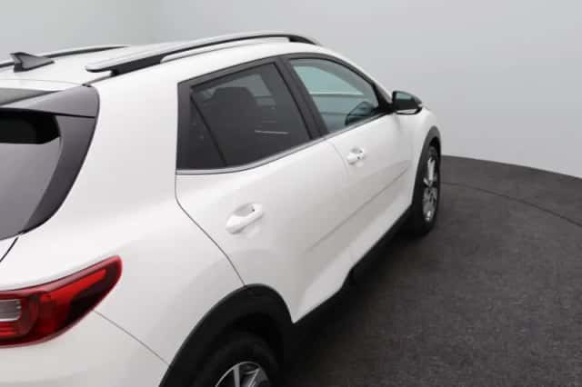 Kia Stonic (2024) thumbnail 32