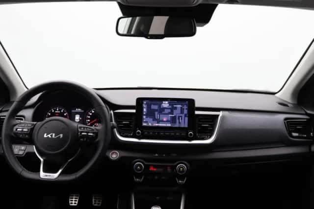Kia Stonic (2024) thumbnail 9
