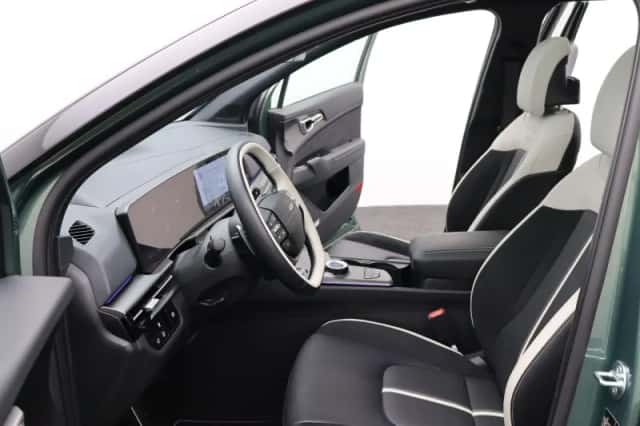 Kia Sportage (2025) thumbnail 6
