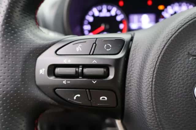 Kia Picanto (2019) thumbnail 22