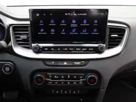 Kia Ceed Sportswagon (2023) thumbnail 14