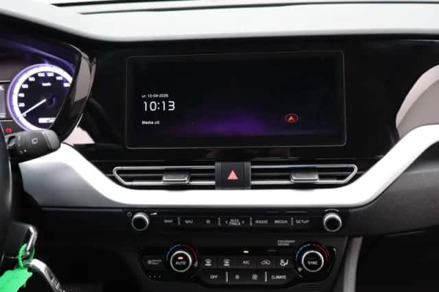 Kia Niro (2020) thumbnail 13