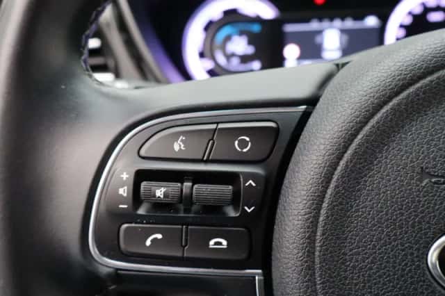 Kia Niro (2020) thumbnail 23
