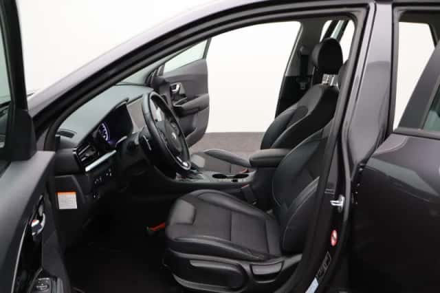 Kia Niro (2020) thumbnail 6