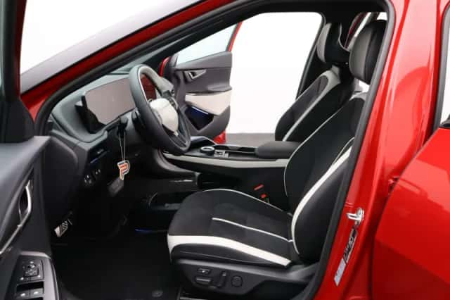 Kia EV6 (2025) thumbnail 6