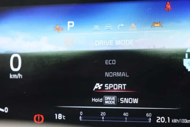 Kia Niro EV (2025) thumbnail 16
