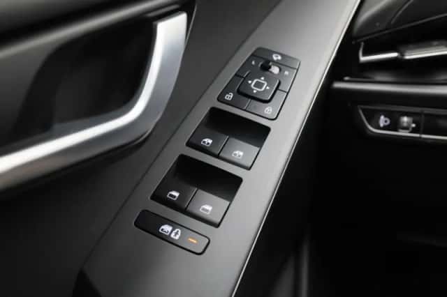 Kia Niro EV (2025) thumbnail 33