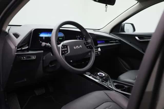 Kia Niro EV (2025) thumbnail 5