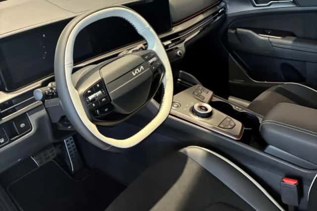 Kia Sportage (2026) thumbnail 3