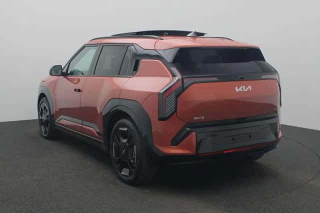 Kia EV3 (2025) thumbnail 2