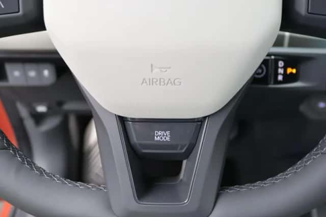 Kia EV3 (2025) thumbnail 16