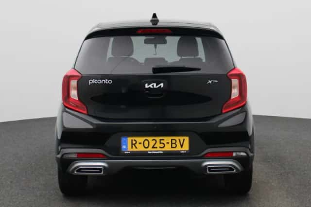 Kia Picanto (2022) thumbnail 5