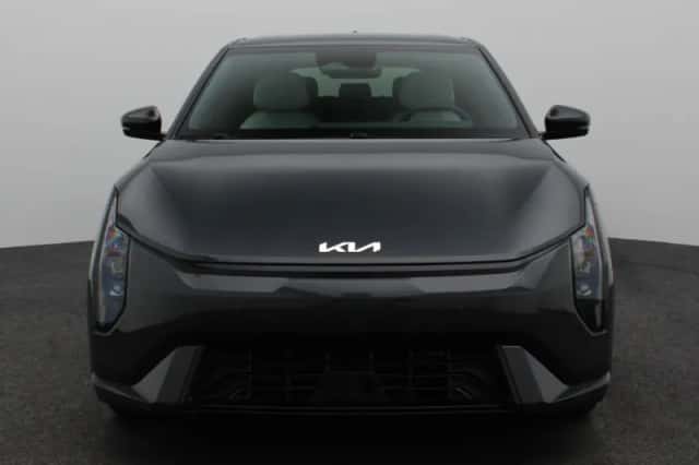 Kia EV4 (2026) thumbnail 2