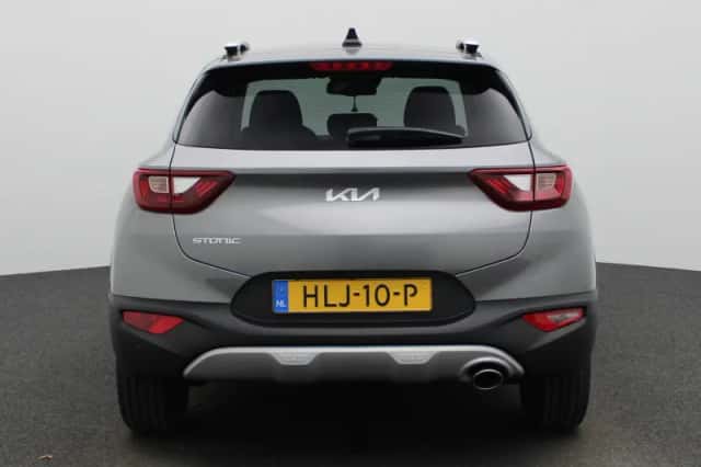 Kia Stonic (2025) thumbnail 5