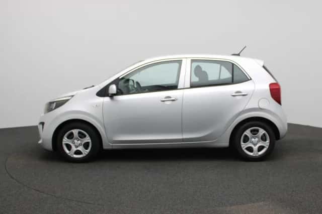 Kia Picanto (2021) thumbnail 4