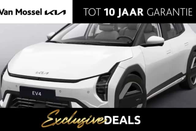 Kia EV4 (2026) thumbnail 1