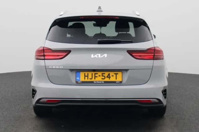 Kia Ceed Sportswagon (2025) thumbnail 5