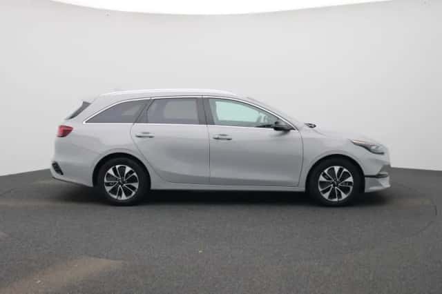 Kia Ceed Sportswagon (2025) thumbnail 6
