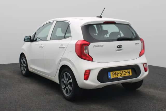 Kia Picanto (2017) thumbnail 2