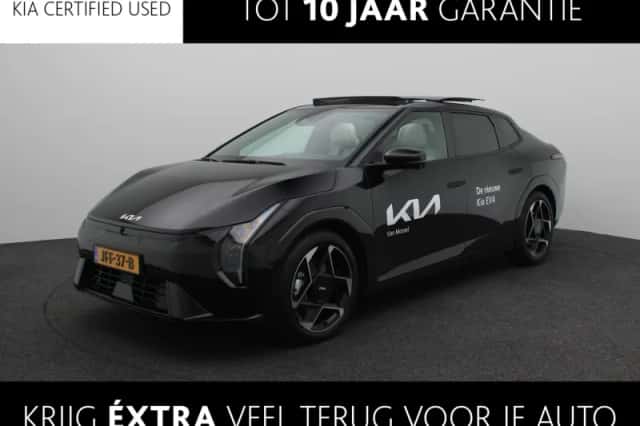 Kia EV4 (2025) thumbnail 1