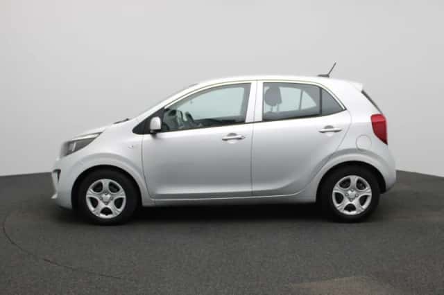 Kia Picanto (2022) thumbnail 4