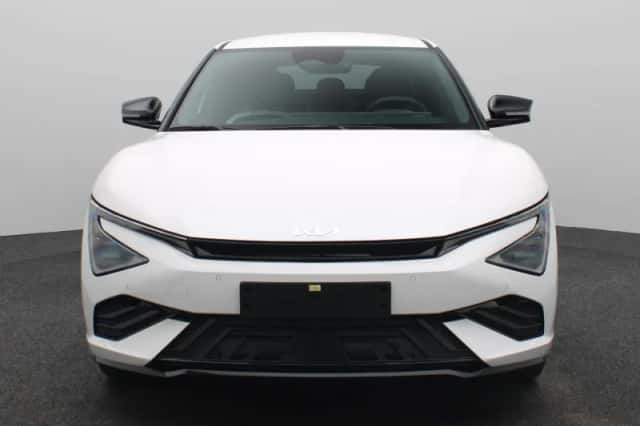 Kia EV6 (2026) thumbnail 2