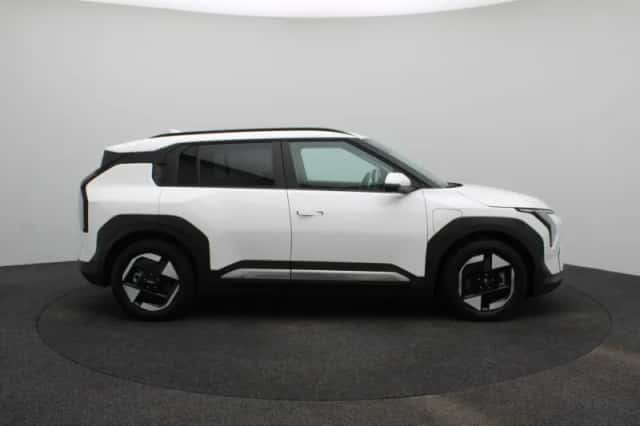 Kia EV3 (2026) thumbnail 4