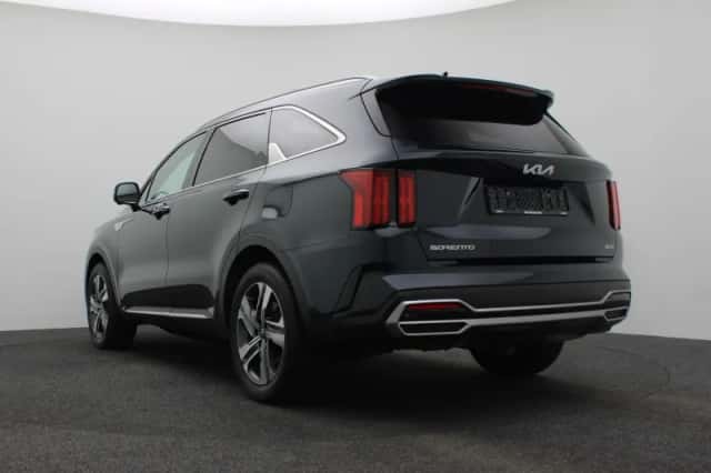 Kia Sorento (2024) thumbnail 2