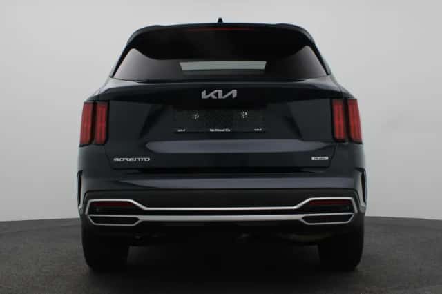 Kia Sorento (2024) thumbnail 5