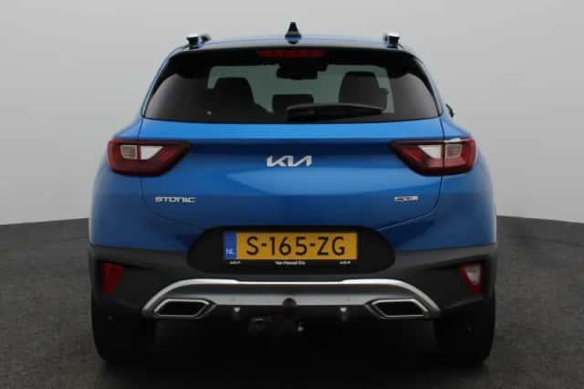 Kia Stonic (2023) thumbnail 5