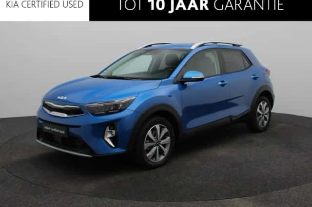 Kia Stonic (2024) thumbnail 1