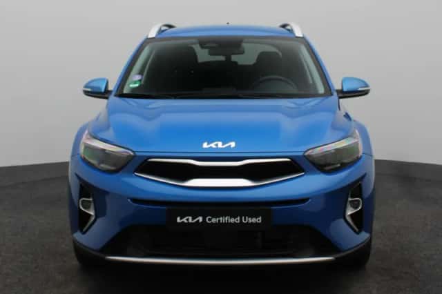 Kia Stonic (2024) thumbnail 3