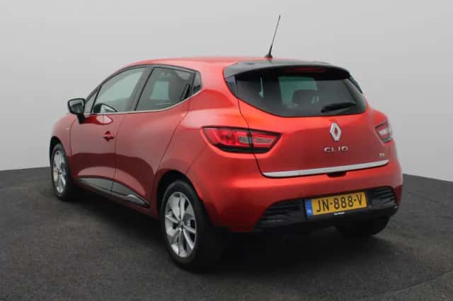 Renault Clio (2016) thumbnail 4
