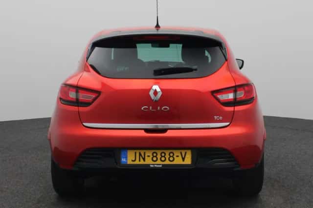 Renault Clio (2016) thumbnail 5